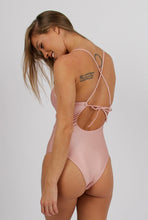Cargar imagen en el visor de la galería, ENTERIZO EMMA ROSADO
