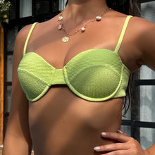 Cargar imagen en el visor de la galería, BIKINI BALI EN VERDE TROPICAL
